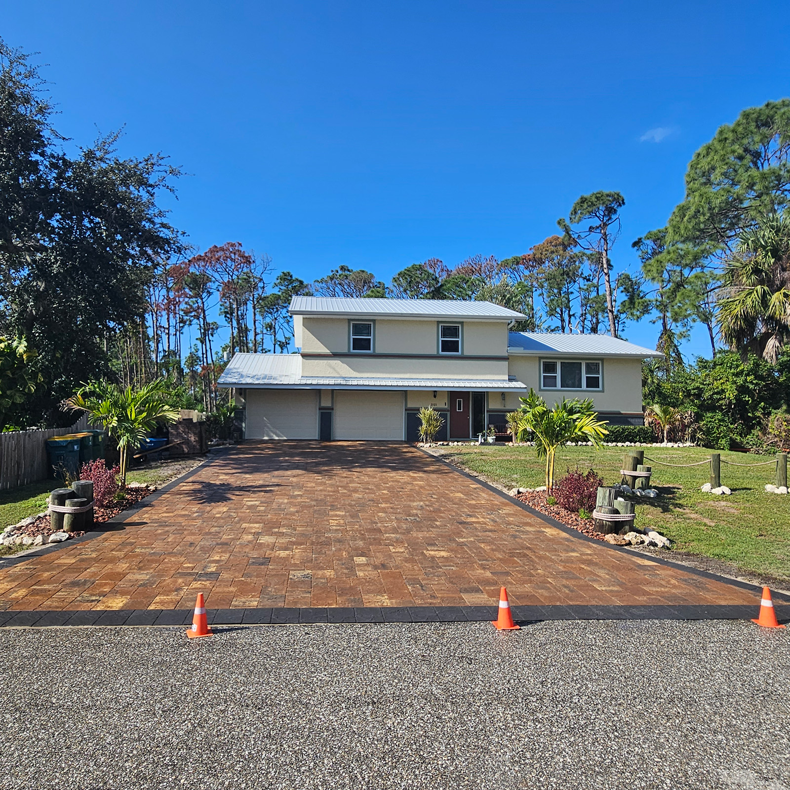 Sarasota Paver Driveway Install & Sealing