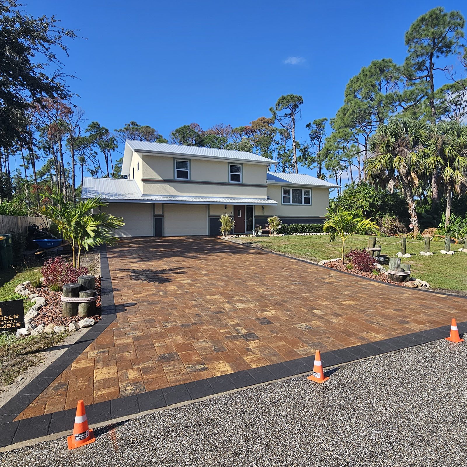 Sarasota Paver Driveway Install & Sealing