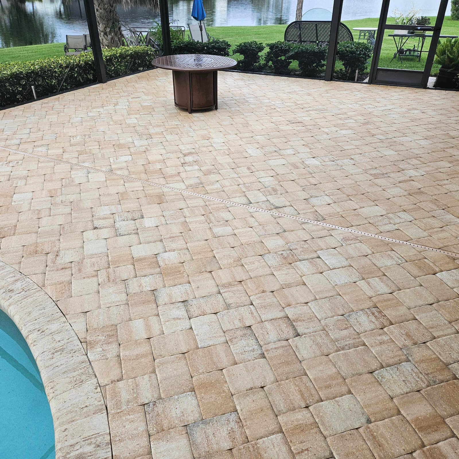 Pool patio pressure washing Port Charlotte