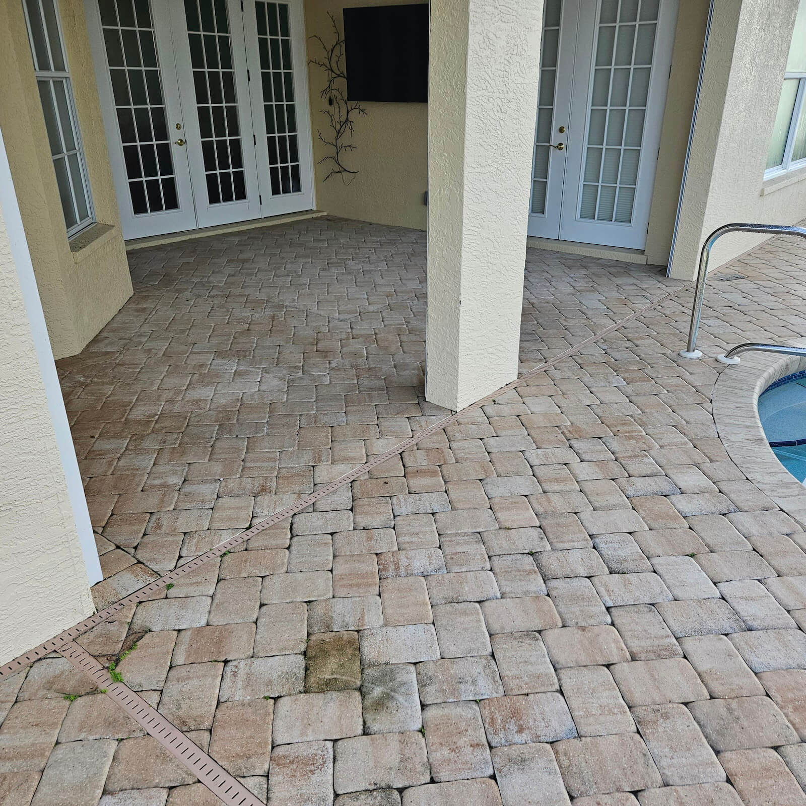 Paver Power washing port charlotte