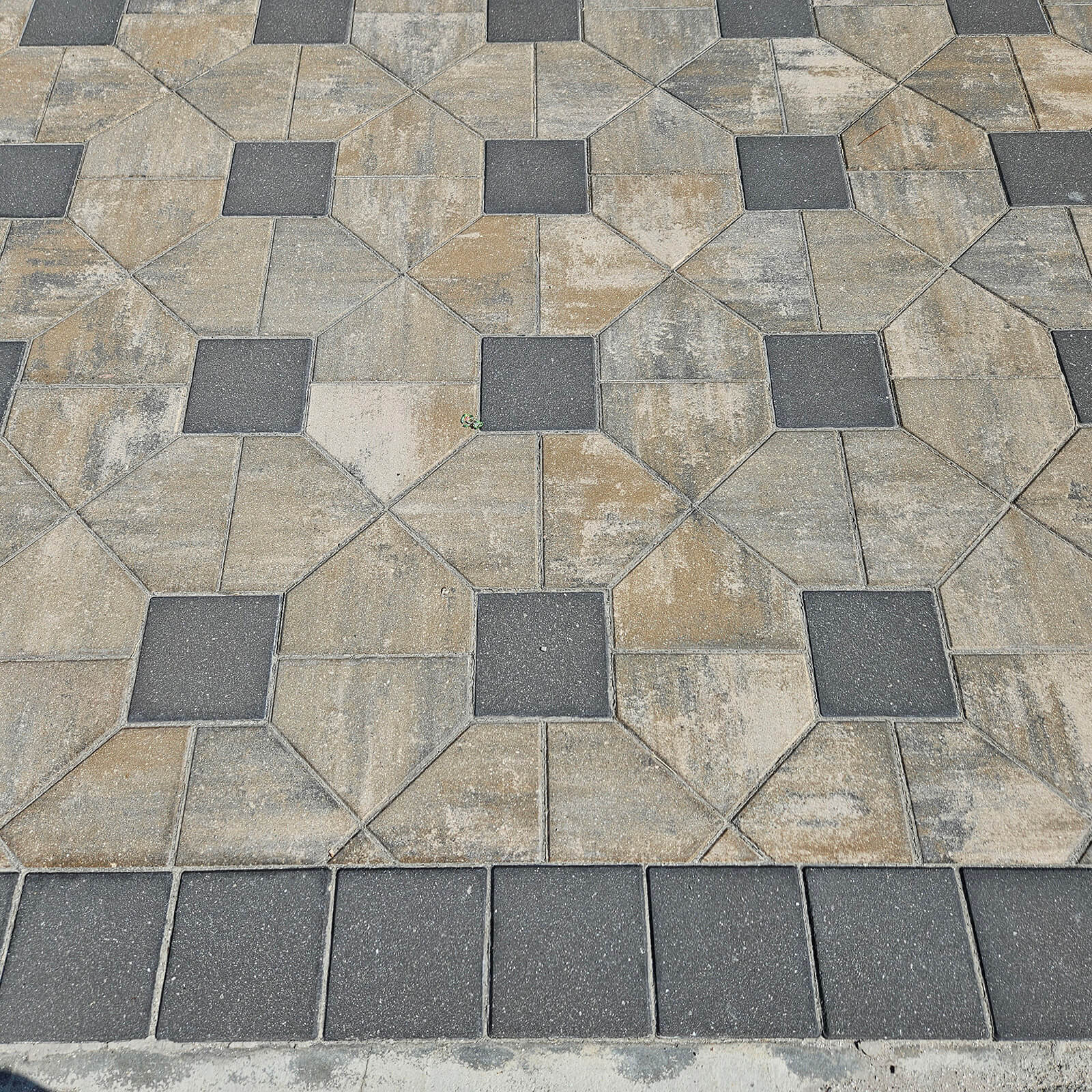 Port Charlotte paver driveway